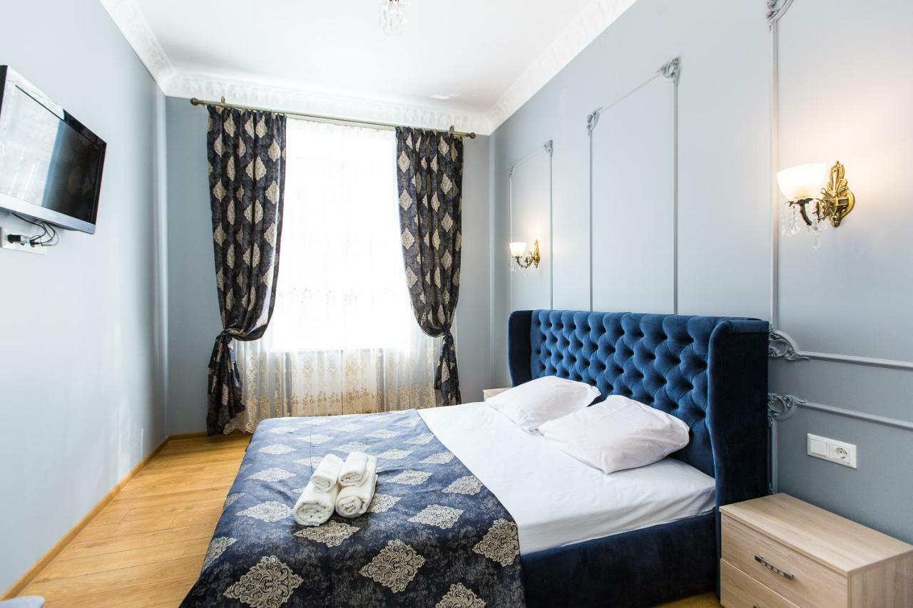 Дизайнерська Віп Квартира По Вулиці Куліша 14 Lviv Ngoại thất bức ảnh